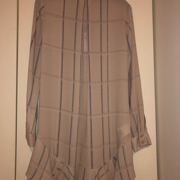 Plaid Dress | BCBG - Picture 4 of 5